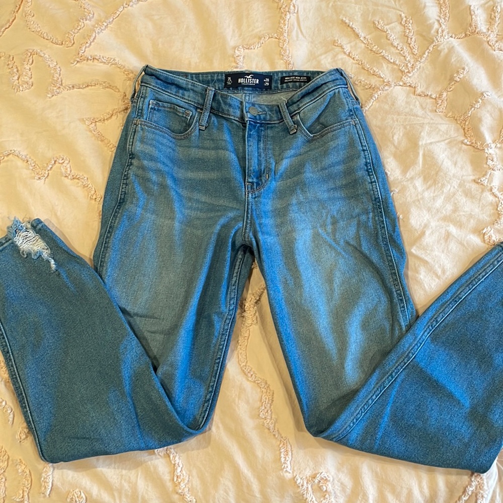 Hollister jeans